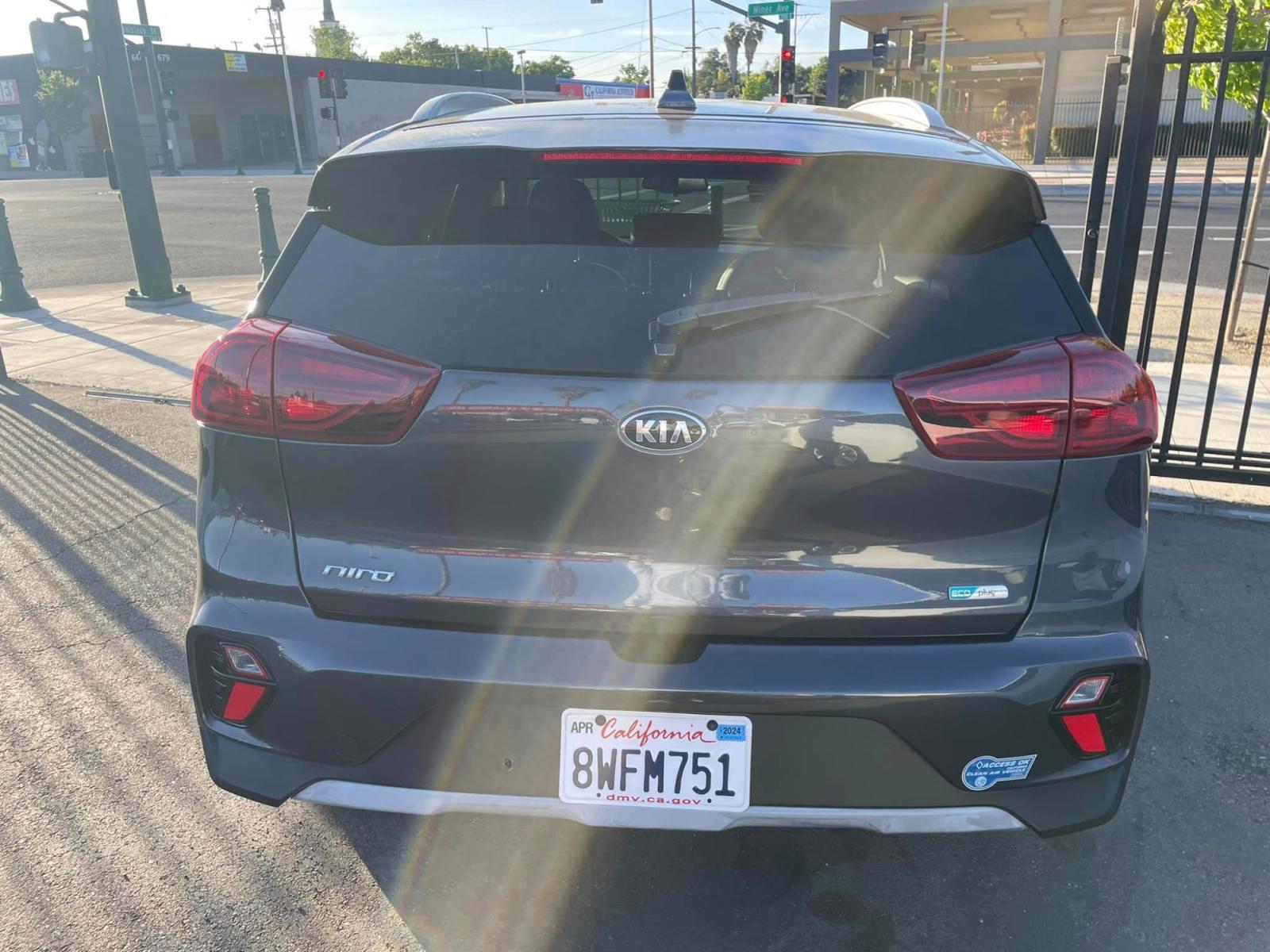 2020 DARK GRAY /BLACK Kia Niro Plug In Hybrid (KNDCD3LD1L5) , located at 744 E Miner Ave, Stockton, CA, 95202, (209) 944-5770, 37.956863, -121.282082 - PLUS TAXES AND FEES - Photo #11